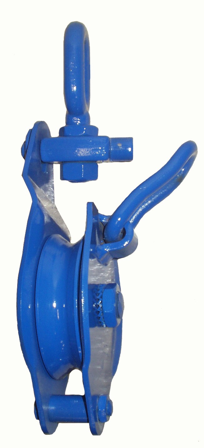 Swivel eye snatch block