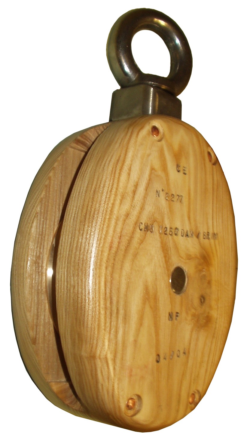 Single swivel eye wooden block